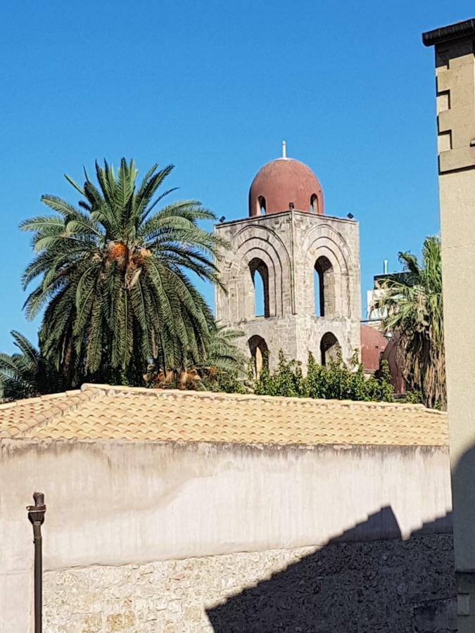 Casa Vacanze Villa D'Orleans Palermo Zewnętrze zdjęcie