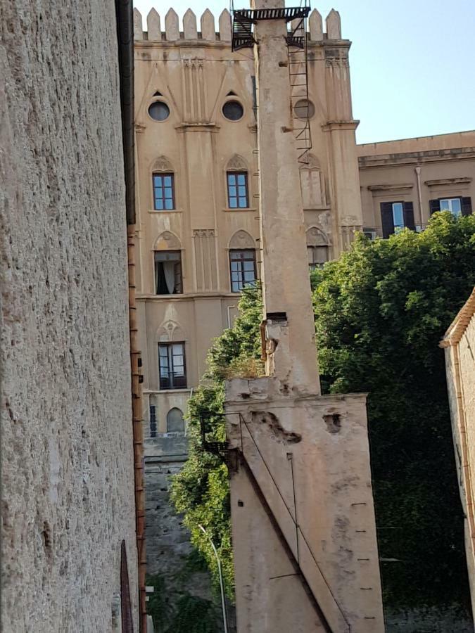 Casa Vacanze Villa D'Orleans Palermo Zewnętrze zdjęcie