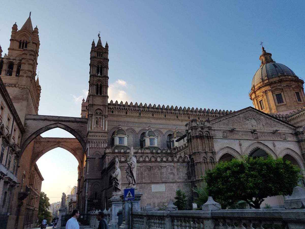 Casa Vacanze Villa D'Orleans Palermo Zewnętrze zdjęcie