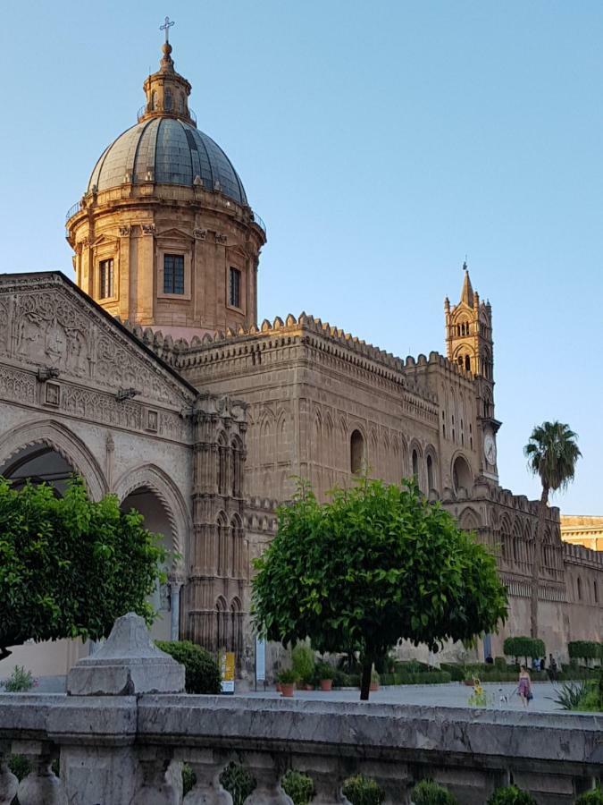Casa Vacanze Villa D'Orleans Palermo Zewnętrze zdjęcie