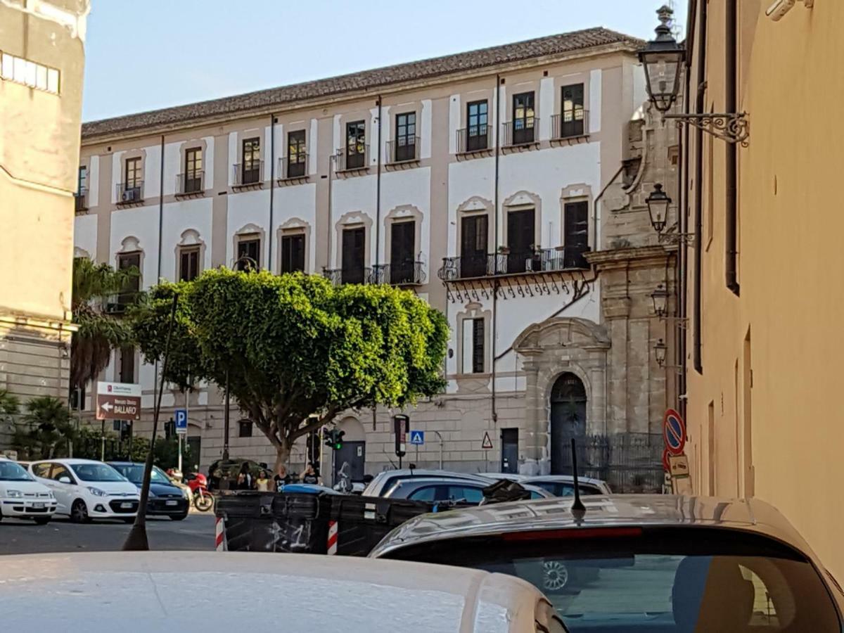 Casa Vacanze Villa D'Orleans Palermo Zewnętrze zdjęcie