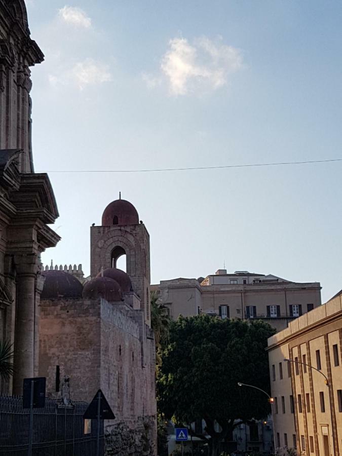 Casa Vacanze Villa D'Orleans Palermo Zewnętrze zdjęcie